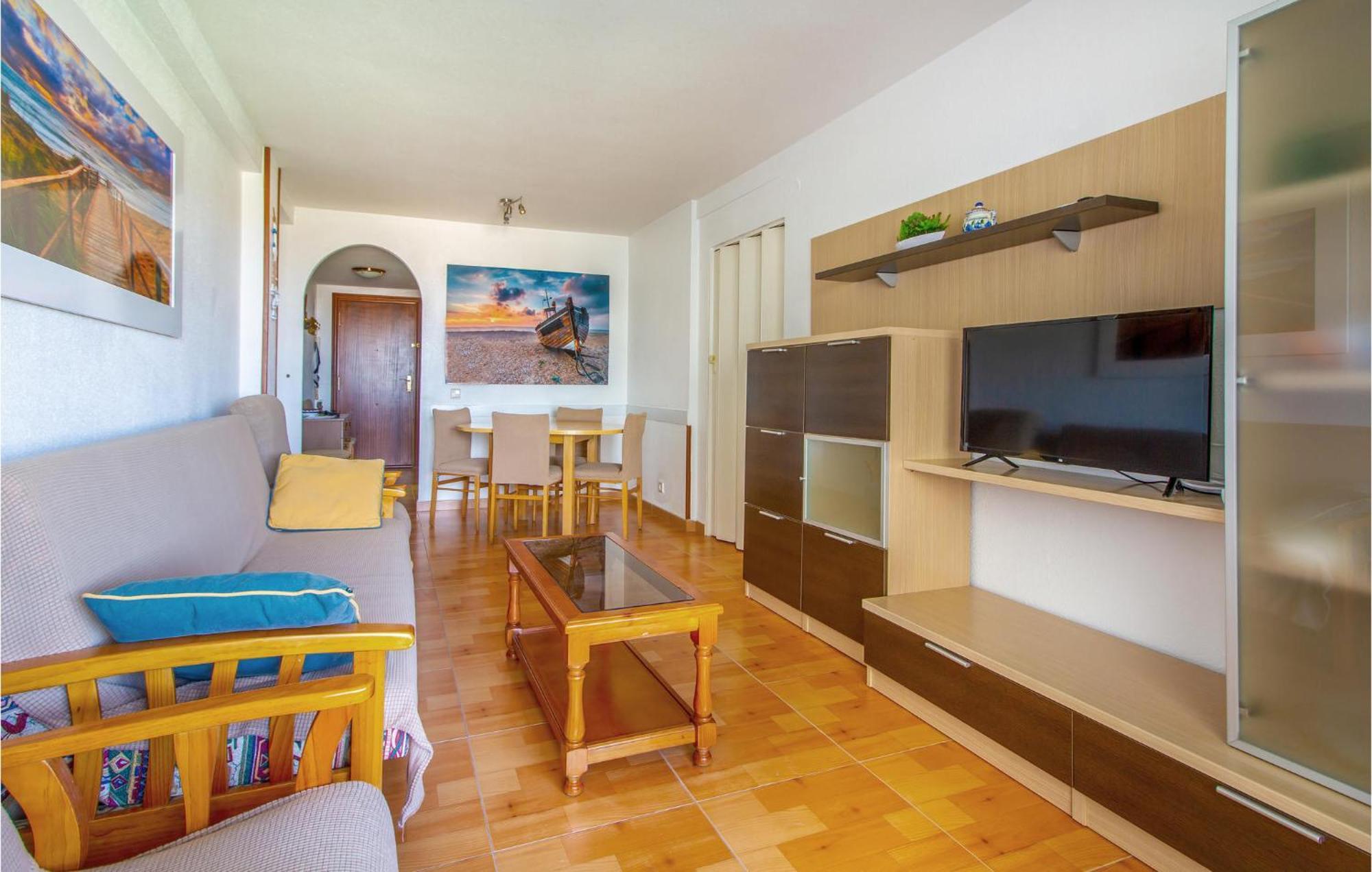Stunning Apartment In Gandia With Kitchen Eksteriør billede