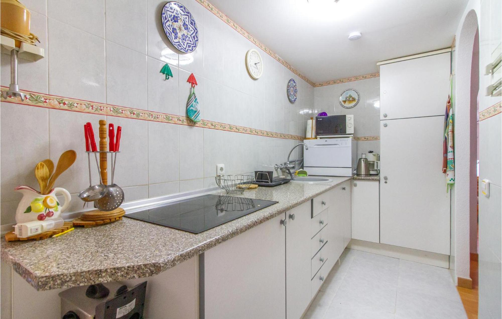 Stunning Apartment In Gandia With Kitchen Eksteriør billede